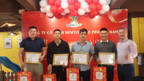 top-11-nhan-su-xuat-sac-nam-2025